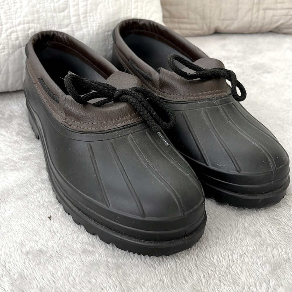 Men’s size 13 waterproof shoes